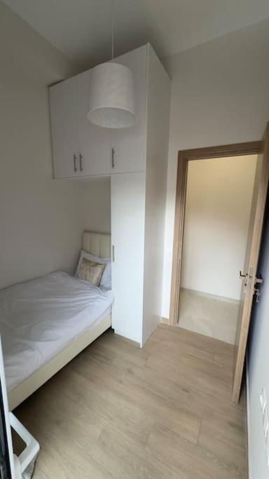 New Center Apartment Near Metro Αθήνα Εξωτερικό φωτογραφία